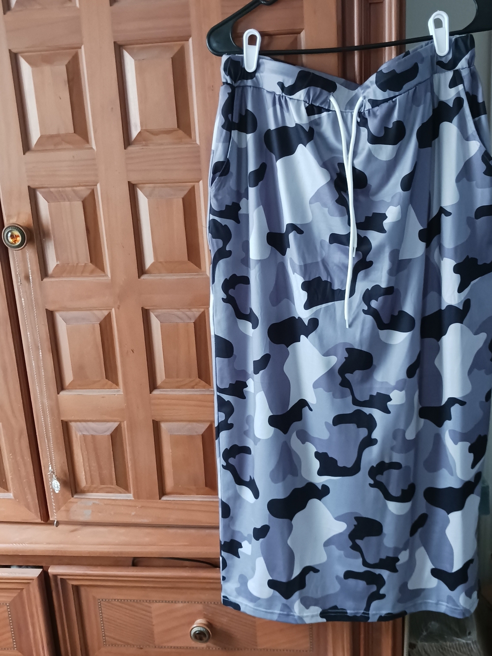 SHEIN Curve Gray Camo Drawstring Skirt